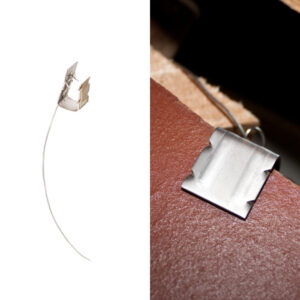 Clema pentru tigla debitata